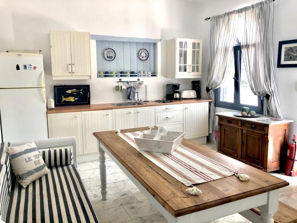 La Bastide Apartman Szkírosz Kültér fotó